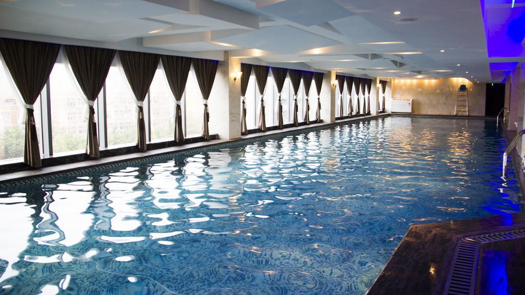 Chengdu Cynn Hotel Zewnętrze zdjęcie